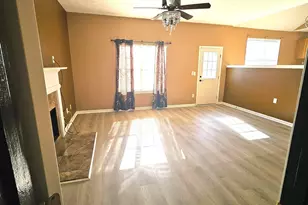 1278 Labrador Ln, Riverdale, GA 30296 - Photo 6