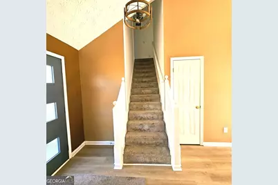 1278 Labrador Lane, Riverdale, GA 30296 - Photo 8