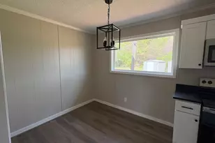 2446 Hoke Dickerson, Elberton, GA 30635 - Photo 4