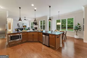10130 Peaks Pkwy, Alpharetta, GA 30004 - Photo 24
