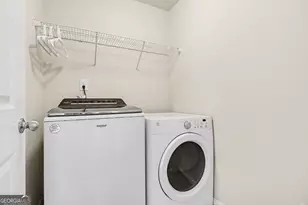 10130 Peaks Pkwy, Alpharetta, GA 30004 - Photo 32