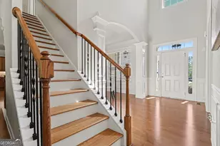 10130 Peaks Pkwy, Alpharetta, GA 30004 - Photo 8