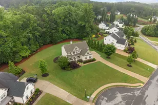 10130 Peaks Pkwy, Alpharetta, GA 30004 - Photo 2