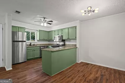 36 Doranne Court SE, Smyrna, GA 30080 - Photo 8