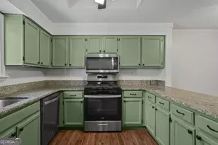 36 Doranne Ct SE, Smyrna, GA 30080 - Photo 10