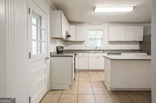 1305 Morningside Dr, Waycross, GA 31501 - Photo 20