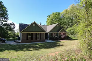 75 Dinsmore Dr, Colbert, GA 30628 - Photo 2