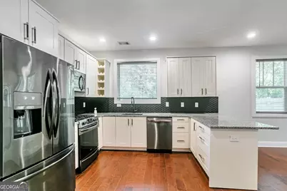 3573 Orchard Circle, Decatur, GA 30032 - Photo 6