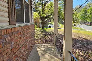 2560 Kennesaw Dr NW, Kennesaw, GA 30152 - Photo 2
