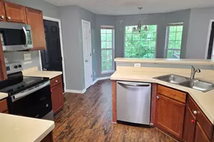 605 Michael Cir, Monroe, GA 30655 - Photo 6