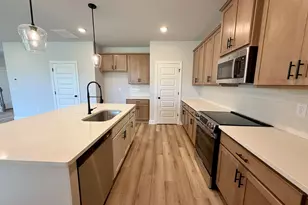 811 Brittany Nichole Ct, Bonaire, GA 31005 - Photo 18