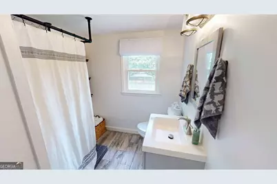 69 W Stephens Street, Winder, GA 30680 - Photo 18