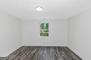 204 Mill St, Barnesville, GA 30204 - Photo 16