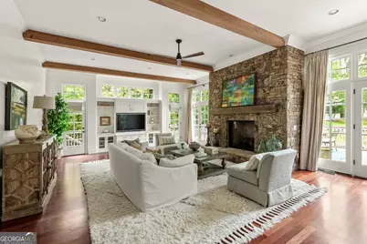 3146 Peachtree Drive NE, Atlanta, GA 30305 - Photo 18