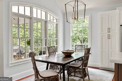 3146 Peachtree Drive NE, Atlanta, GA 30305 - Photo 16