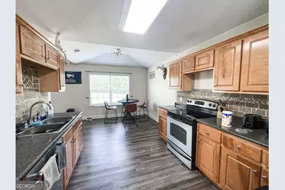 613 Waverly Lane, Statesboro, GA 30458 - Photo 2