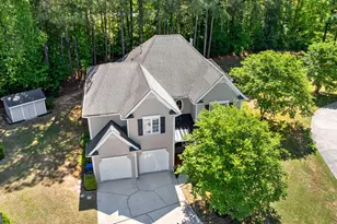 140 Lakeside Ct, Fayetteville, GA 30214 - Photo 2