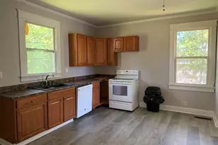 114 C Street NE, Thomaston, GA 30286 - Photo 2