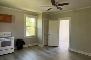 114 C Street NE, Thomaston, GA 30286 - Photo 4