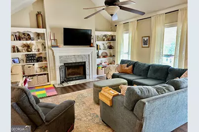 125 Heathwood Drive, Macon, GA 31206 - Photo 4