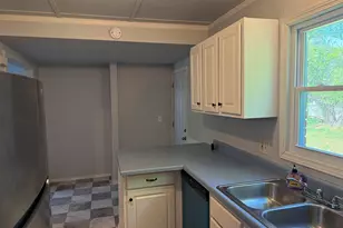 342 Phillips Cir, Royston, GA 30662 - Photo 14