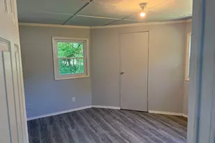 342 Phillips Cir, Royston, GA 30662 - Photo 10