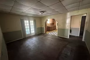 13 Hickory St NE, Rome, GA 30161 - Photo 2