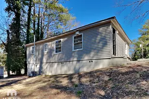 3791 Clovis Ct NW, Atlanta, GA 30331 - Photo 16