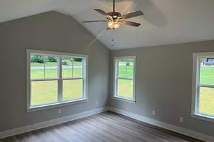 900 E 9th St, West Point, GA 31833 - Photo 6