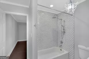 1104 Pine Heights Dr NE, Atlanta, GA 30324 - Photo 10