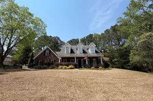 15 Wellington Manor, Sharpsburg, GA 30277 - Photo 1