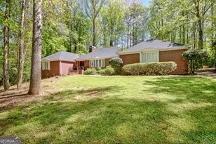 455 Birkdale Dr, Fayetteville, GA 30215 - Photo 1