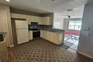 327 Coral Cir, McDonough, GA 30253 - Photo 10