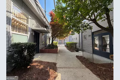 400 Village Parkway NE #APT 142, Atlanta, GA 30306 - Photo 1