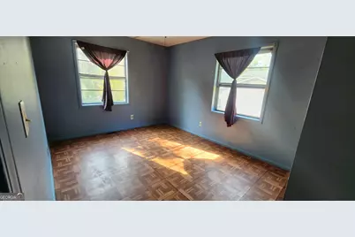 6186 Holiday Boulevard, Forest Park, GA 30297 - Photo 8