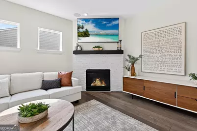 566 Colebrook Way, Peachtree City, GA 30269 - Photo 8