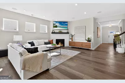 566 Colebrook Way, Peachtree City, GA 30269 - Photo 6