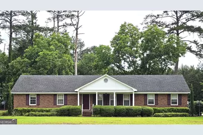 613 Old Macon Rd. Ext., Dublin, GA 31021 - Photo 1