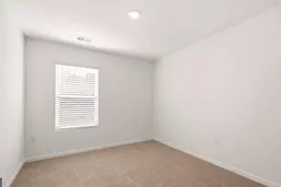 1300 Aura Ln, Lawrenceville, GA 30045 - Photo 28