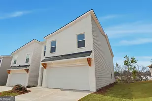 4837 Station Ln, Union City, GA 30291 - Photo 2