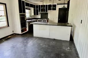 668 Lynn Cir SW, Atlanta, GA 30311 - Photo 20