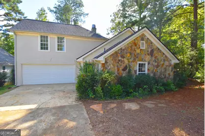 700 S Fairfield Drive, Peachtree City, GA 30269 - Photo 1