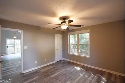 700 S Fairfield Drive, Peachtree City, GA 30269 - Photo 12