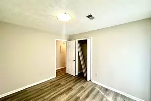 100 Lakeview Ln, Fayetteville, GA 30214 - Photo 24