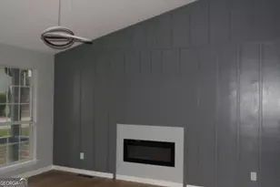 2060 Bedford Ct, Lithonia, GA 30058 - Photo 10