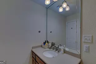 605 Candler St, Gainesville, GA 30501 - Photo 12