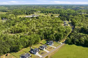 569 Maddox Rd, Winder, GA 30680 - Photo 54