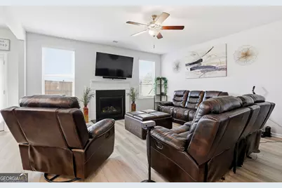 2000 Carolyn Dixon Way, Fayetteville, GA 30214 - Photo 10