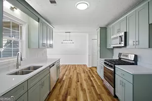 290 The Falls Blvd, Covington, GA 30016 - Photo 18