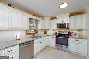 155 Southmoor Cir, Stockbridge, GA 30281 - Photo 10